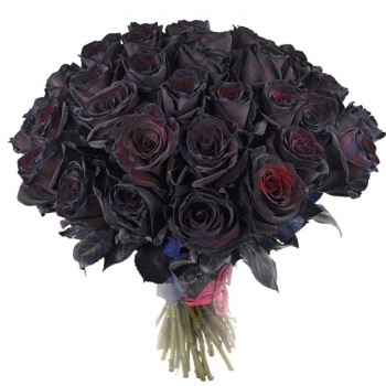 Букет траурный из 36 темных роз