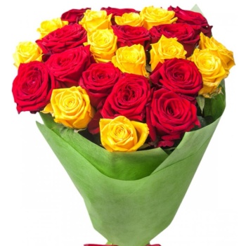 Букет из 25 красных и желтых роз